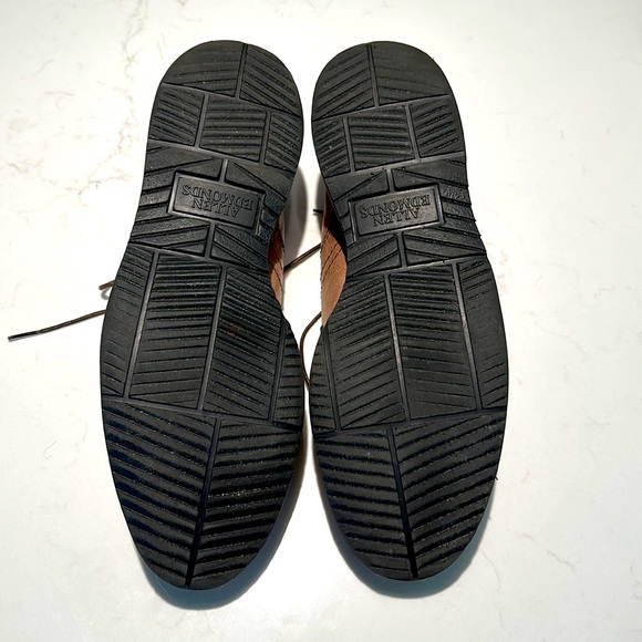 Allen Edmonds Voyager walking shoes, size 11D, color brown-tan. - Picture 4 of 7